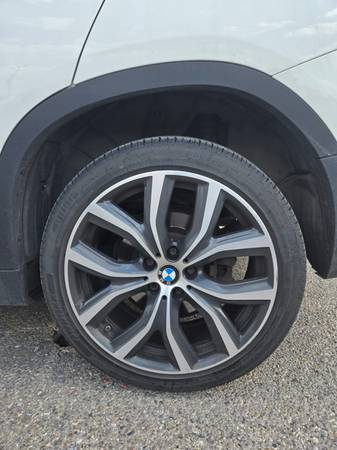 2018 BMW, dovoz Kanada — foto 7 z 12