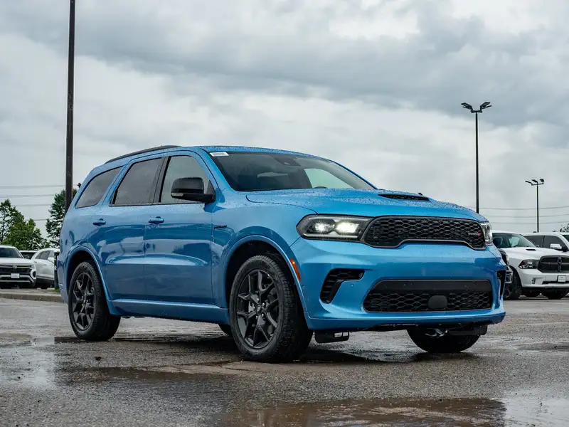 2026 Dodge Durango GT HEMI V8 Plus, modrá, dovoz Kanada — foto 12 z 12