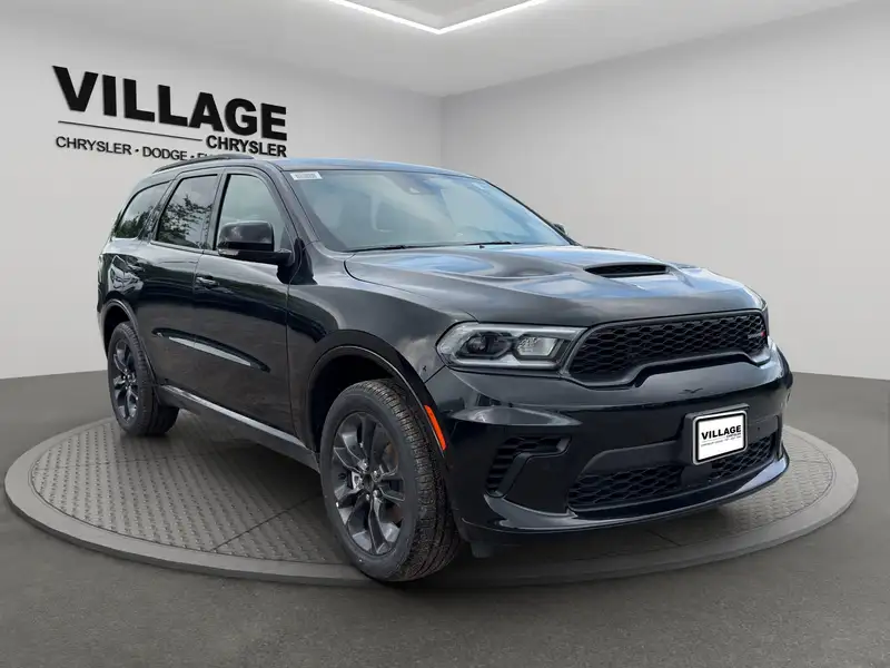 2026 Dodge Durango GT Plus, černá, dovoz Kanada — foto 3 z 12
