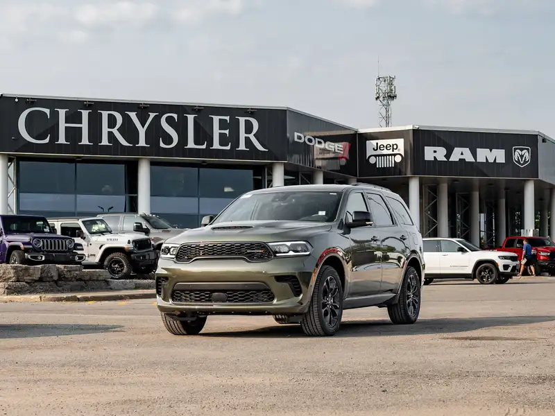 2026 Dodge Durango GT Plus, zelená, dovoz Kanada — foto 2 z 12