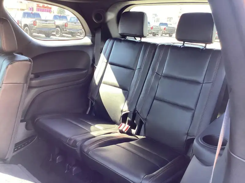 2026 Dodge Durango Gt Plus, šedá, 25 km, dovoz Kanada — foto 8 z 12