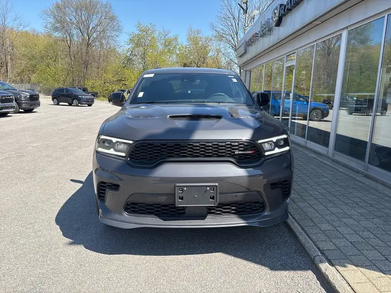 2026 Dodge Durango GT Plus, šedá, 26 km, dovoz Kanada — foto 2 z 12