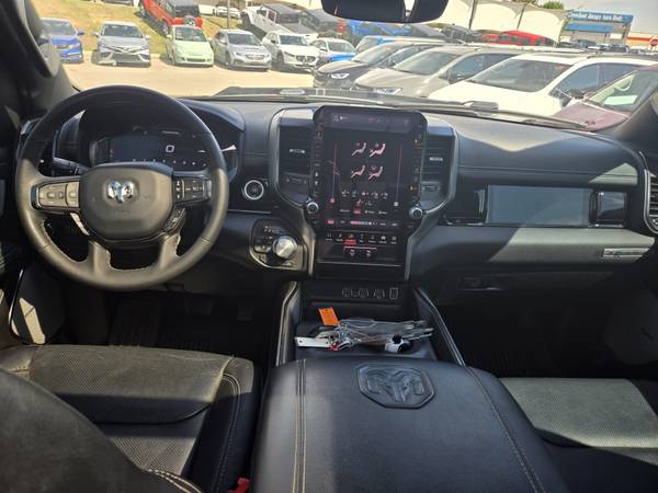 2025 RAM, dovoz Kanada — foto 10 z 12