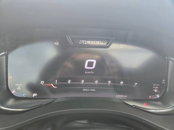2025 RAM, dovoz Kanada — foto 11 z 12