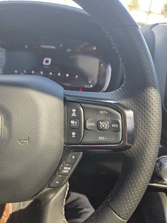2025 RAM, dovoz Kanada — foto 12 z 12