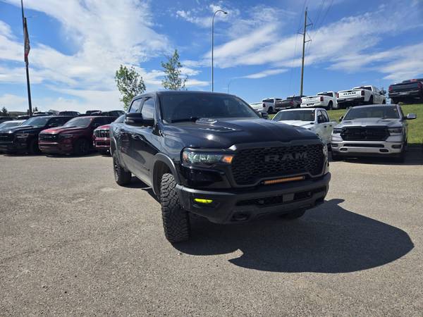 2025 RAM, dovoz Kanada — foto 3 z 12
