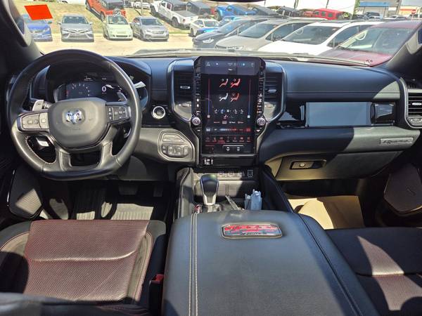 2025 RAM, dovoz Kanada — foto 10 z 12