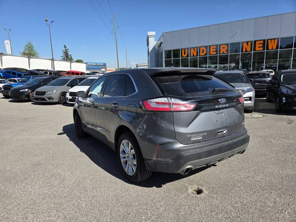 2020 Ford, dovoz Kanada — foto 4 z 12