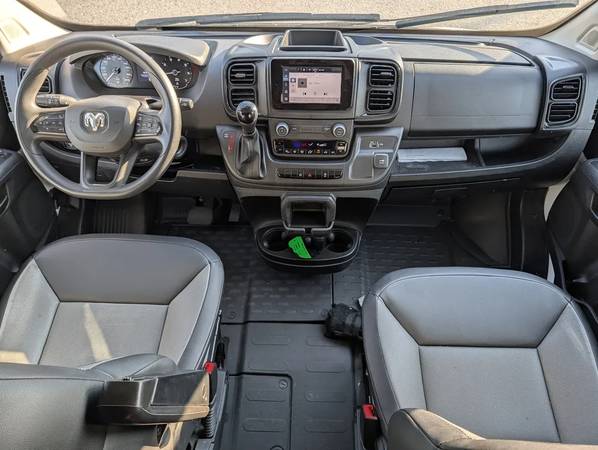2025 RAM, dovoz Kanada — foto 10 z 12