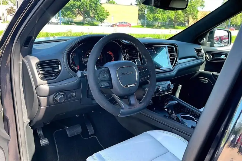 2025 Dodge Durango Srt Hellcat Hammerhead, modrá, 0 km, dovoz Kanada — foto 8 z 12