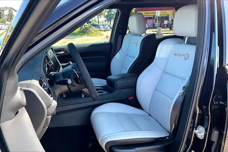 2025 Dodge Durango Srt Hellcat Hammerhead, modrá, 0 km, dovoz Kanada — foto 9 z 12