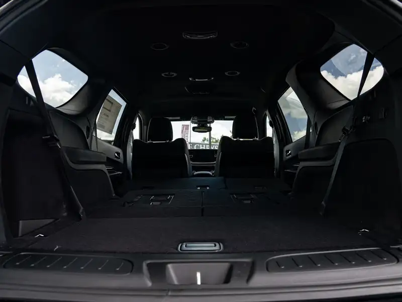 2026 Dodge Durango GT, černá, dovoz Kanada — foto 10 z 12