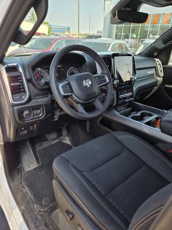2025 RAM, dovoz Kanada — foto 8 z 12