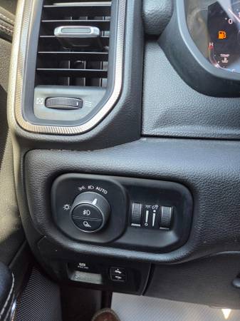2024 RAM, dovoz Kanada — foto 12 z 12