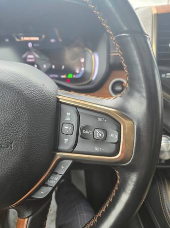 2023 RAM, dovoz Kanada — foto 12 z 12