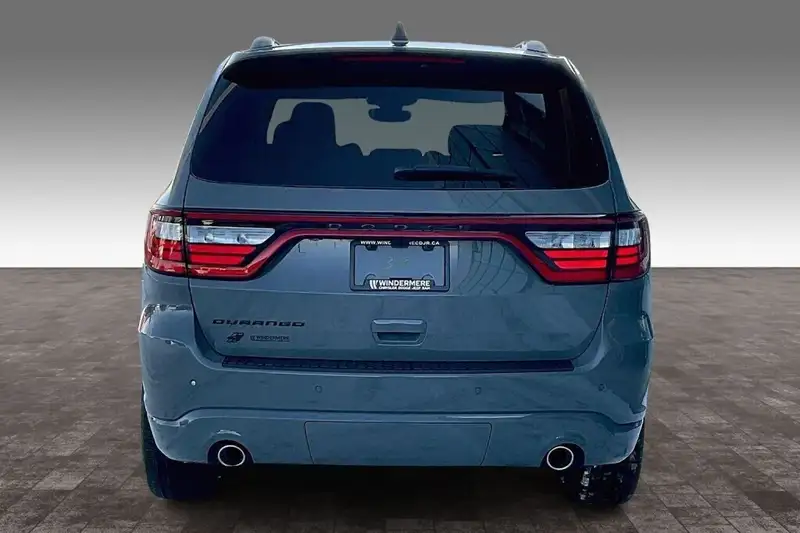 2026 Dodge Durango Sxt, šedá, 0 km, dovoz Kanada — foto 6 z 12