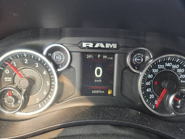 2021 RAM, dovoz Kanada — foto 11 z 12