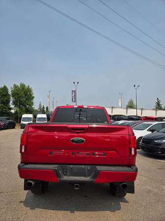 2020 Ford, dovoz Kanada — foto 5 z 12