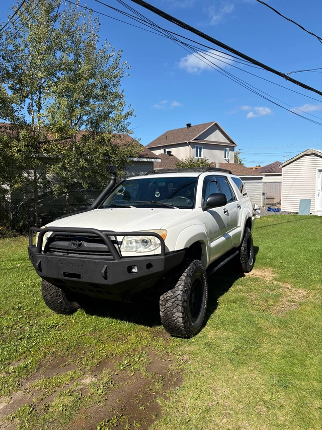 2008 Toyota 4Runner, 292 993 km, dovoz Kanada — foto 2 z 5