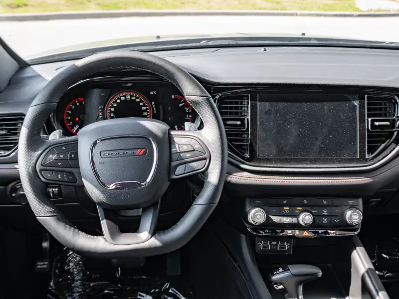 2026 Dodge Durango GT, šedá, dovoz Kanada — foto 3 z 12