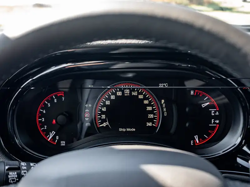 2026 Dodge Durango GT, šedá, dovoz Kanada — foto 4 z 12