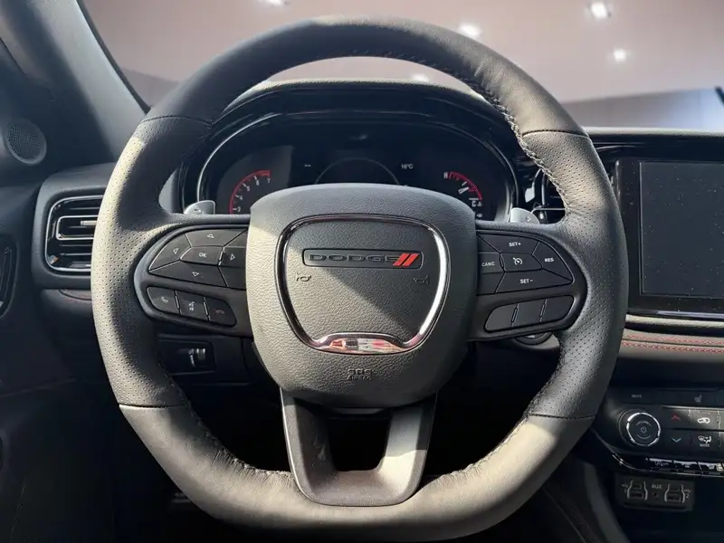 2026 Dodge Durango GT, bílá, 0 km, dovoz Kanada — foto 9 z 12