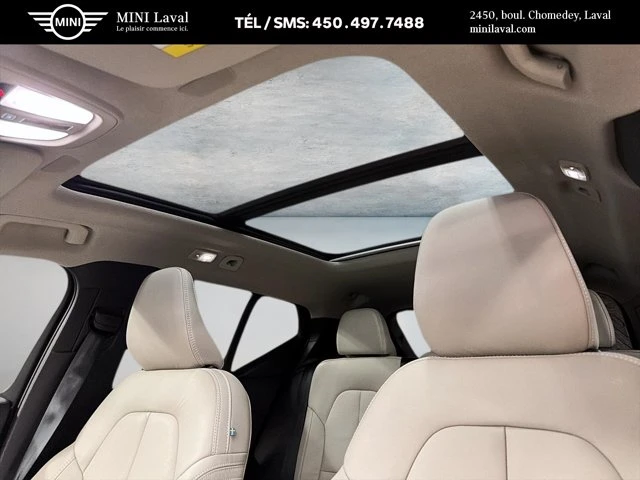 2024 Volvo Xc40 Plus Bright Theme, modrá, 22 310 km, dovoz Kanada — foto 14 z 20