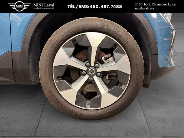 2024 Volvo Xc40 Plus Bright Theme, modrá, 22 310 km, dovoz Kanada — foto 9 z 20