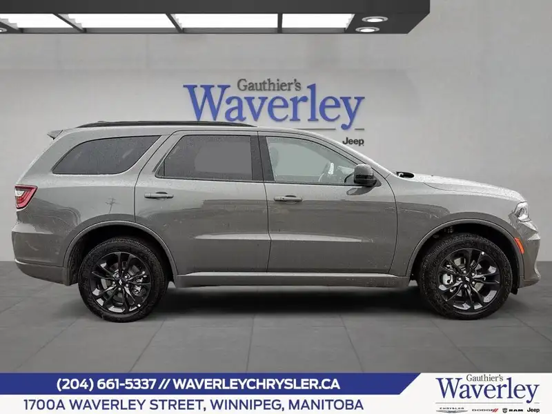 2026 Dodge Durango GT, šedá, 12 km, dovoz Kanada — foto 2 z 9