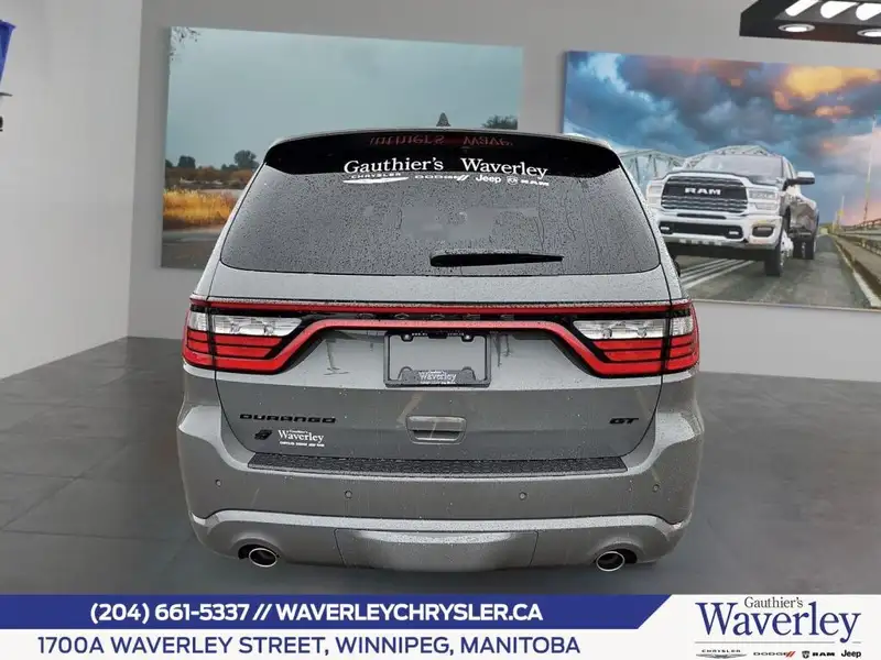 2026 Dodge Durango GT, šedá, 12 km, dovoz Kanada — foto 7 z 9