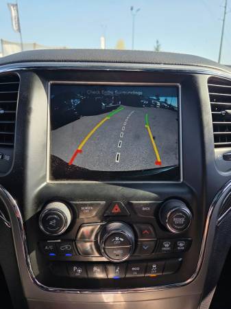 2017 Jeep, dovoz Kanada — foto 12 z 12