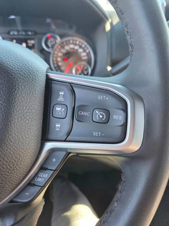 2025 RAM, dovoz Kanada — foto 11 z 12