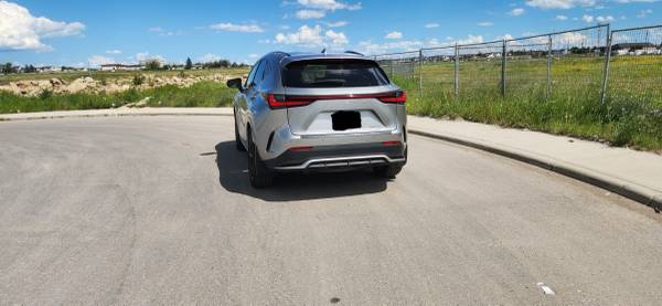 2022 Lexus, dovoz Kanada — foto 4 z 7