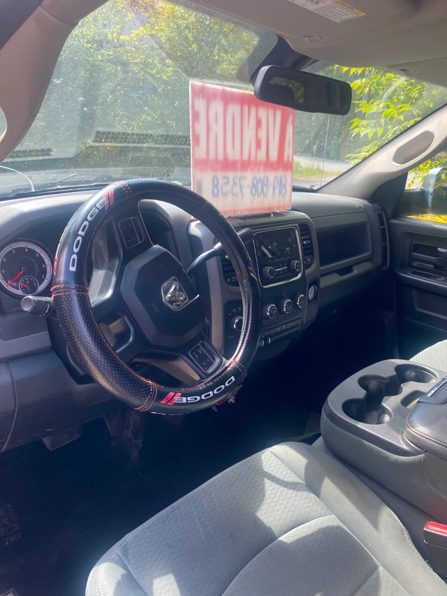 2019 Dodge Ram1500, černá, 212 km, dovoz Kanada — foto 5 z 5