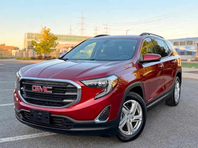 2018 GMC Terrain SLE, burgundy, 170 000 km, dovoz Kanada — foto 1 z 5 2018 GMC Terrain SLE, burgundy, 170 000 km, dovoz Kanada — foto 1 z 5