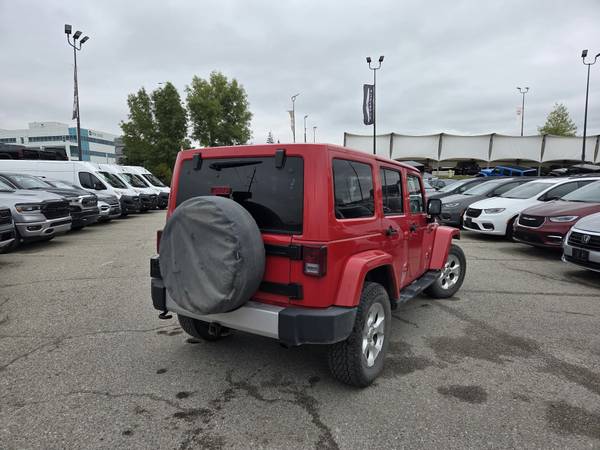 2014 Jeep, dovoz Kanada — foto 6 z 12