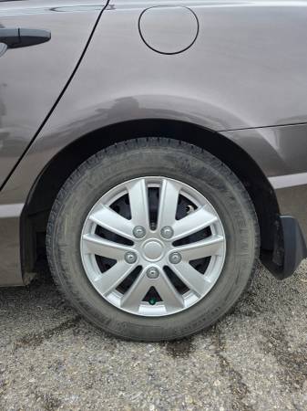 2011 Honda, dovoz Kanada — foto 7 z 12