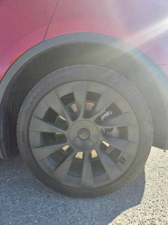 2023 Tesla, dovoz Kanada — foto 7 z 12
