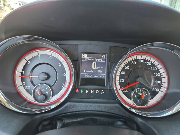 2019 Dodge, dovoz Kanada — foto 10 z 12