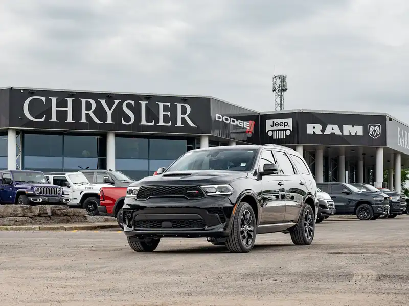 2026 Dodge Durango GT Plus, černá, dovoz Kanada — foto 2 z 12