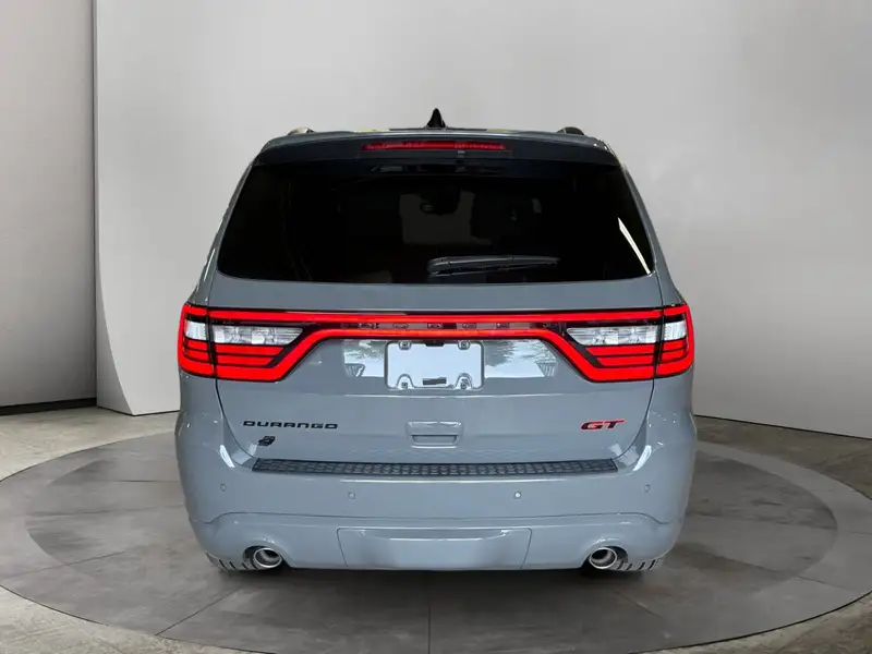 2026 Dodge Durango GT Plus, šedá, dovoz Kanada — foto 4 z 12
